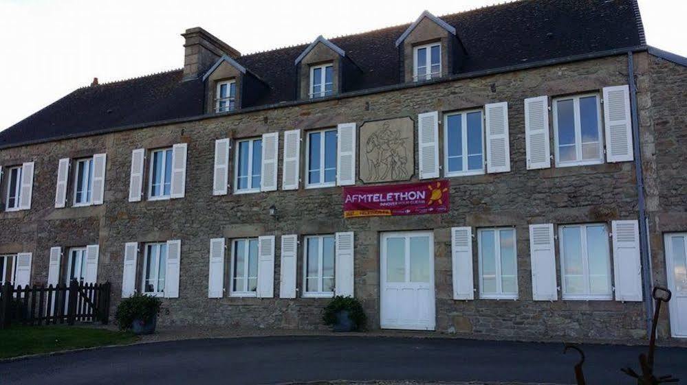 Hotel La Roche Du Marais Omonville-la-Petite Exteriér fotografie